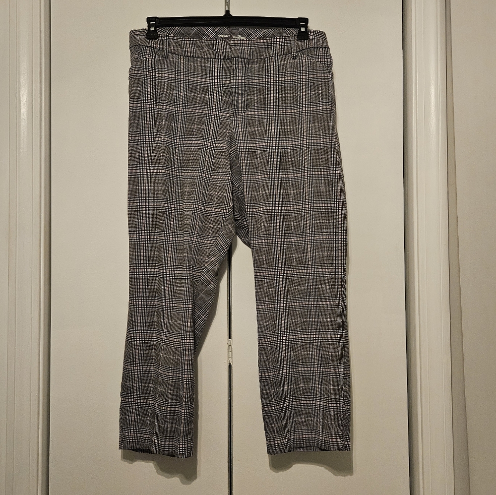 Old NavyWomens Gray Plaid Pants - 24 Plus